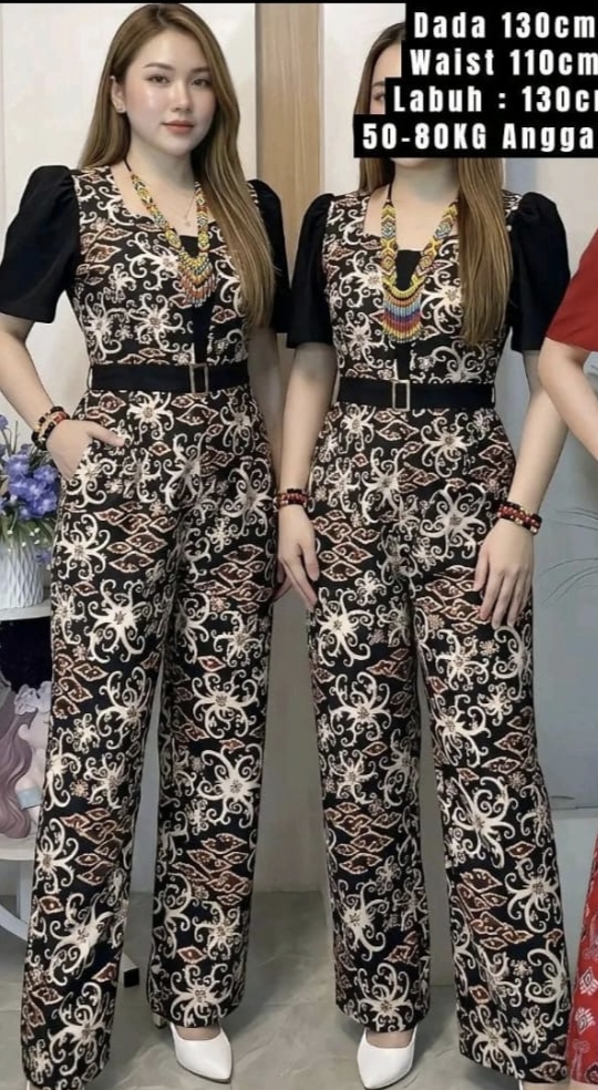 Pua kumbu black
