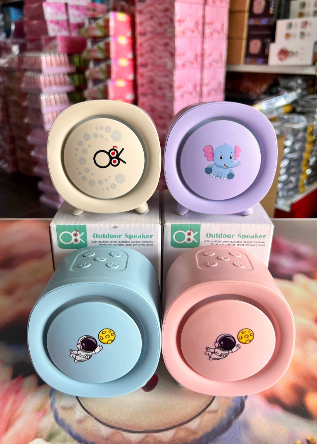 Wireless speaker led