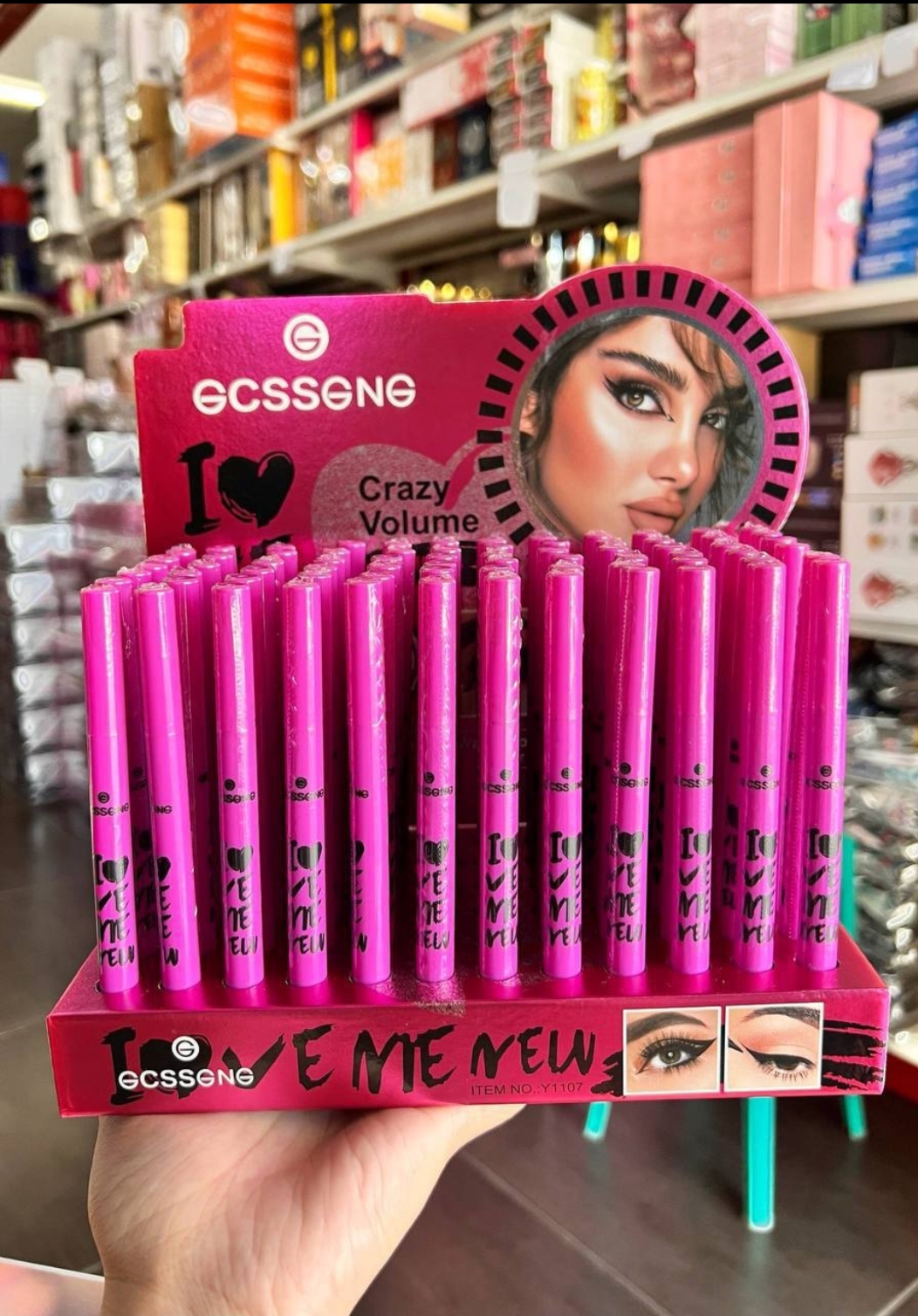 Ecssene love me new crazy valume eyeliner